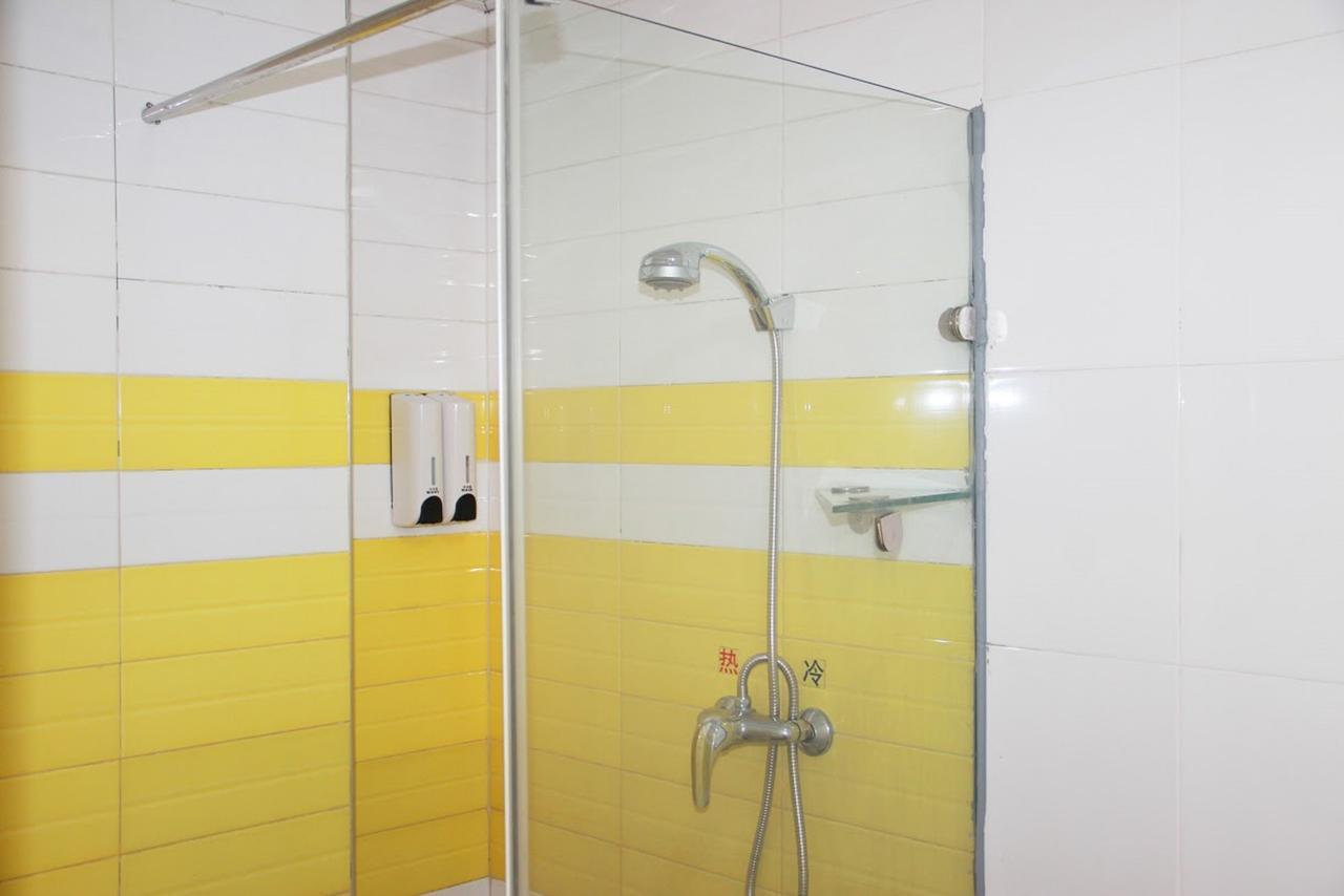 7Days Inn Yunfu Luoding Central Ngoại thất bức ảnh