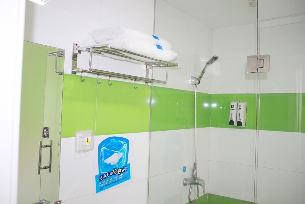 7Days Inn Yunfu Luoding Central Ngoại thất bức ảnh